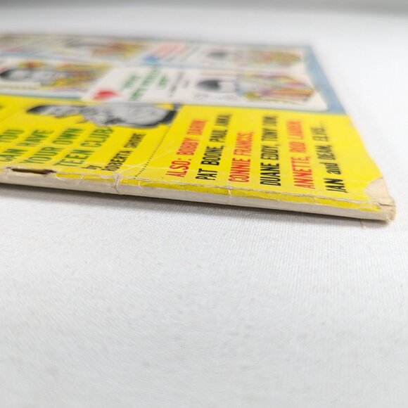 April 1960 vintage 16 magazine Win a Hollywood date with Fabian - Picture 11 of 11